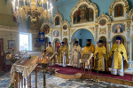 В праздник Собора вселенских учителей и святителей в Казанском храме пос. Навля состоялось соборное богослужение по случаю 36-ти летия с начала литургической жизни на Навлинской земле