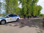 К 80-й годовщине Победы в селе Бяково Навлинского района прошел велопробег ЮИДовцев местной школы и Госавтоинспекции