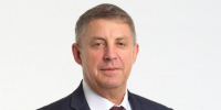 Губернатор Брянщины Александр Богомаз поздравил предпринимателей региона с праздником - Газета Наше время