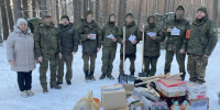 Священнослужители Брянской епархии поздравили бойцов на приграничье с Новым годом - Навлинское благочиние
